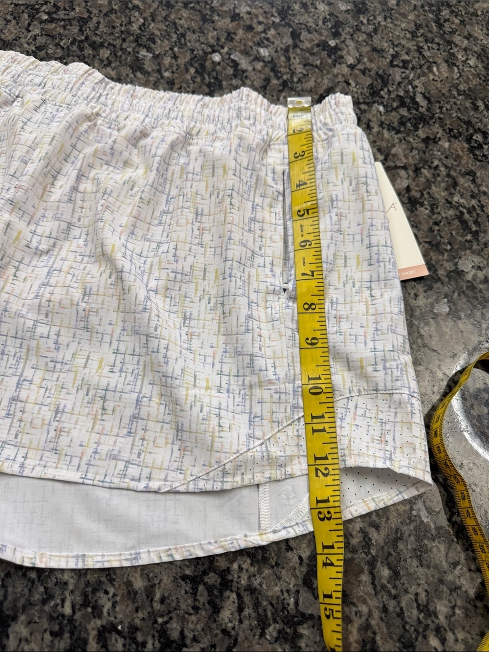 CALIA by Carrie Underwood mid rise infinity Light Multi-Pattern Athletic Shorts - Picture 13 of 15